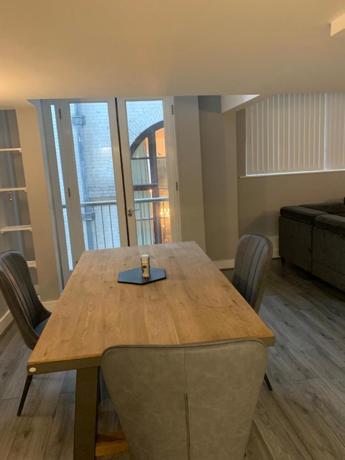 New York Loft Style Serviced Apartment In Liverpool City Centre ภายนอก รูปภาพ