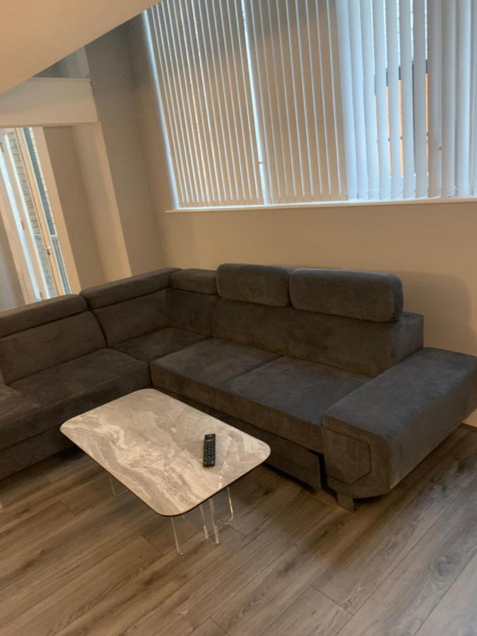 New York Loft Style Serviced Apartment In Liverpool City Centre ภายนอก รูปภาพ